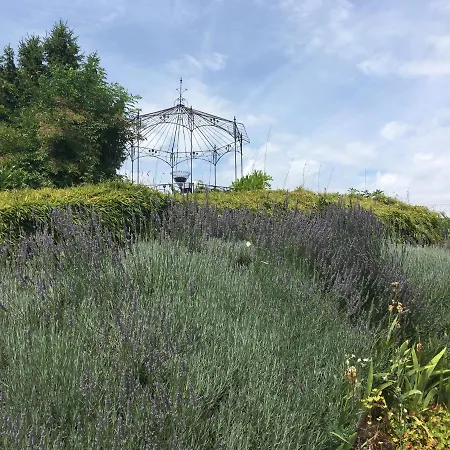 Au Coeur Des Vignes Bed & Breakfast Épernay