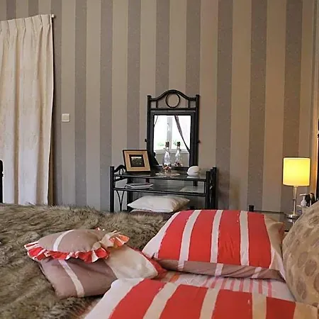 Bed & Breakfast Au Coeur Des Vignes